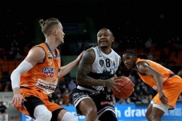 在探讨程进 在探讨程进