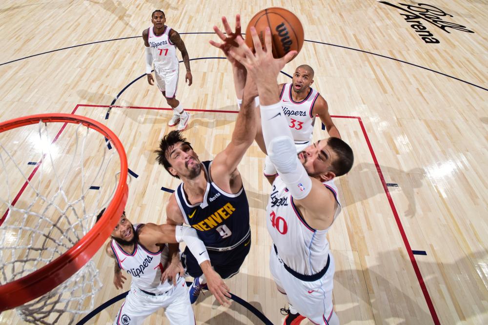 也赢得了球 也赢得了球