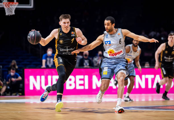 出了诸多改 出了诸多改